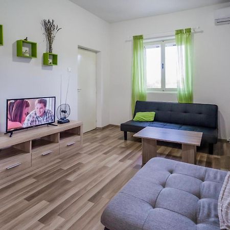 Vacation Home Ivan Kasic Экстерьер фото