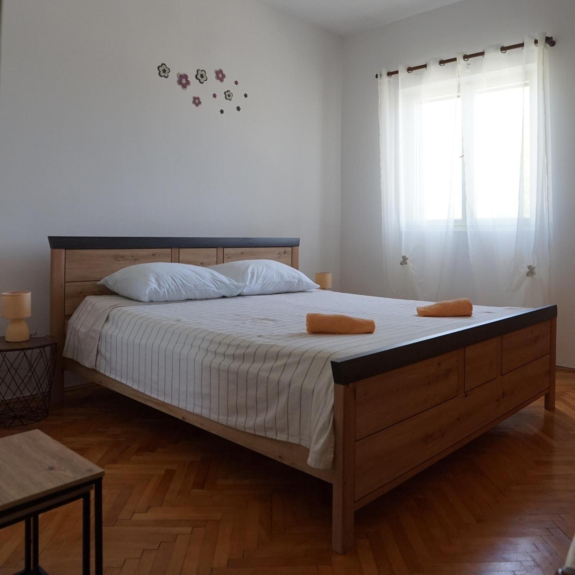Vacation Home Ivan Kasic Экстерьер фото
