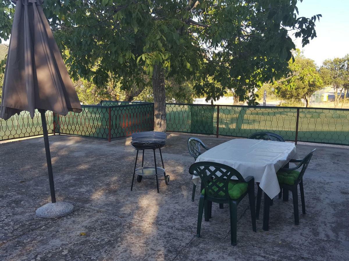 Vacation Home Ivan Kasic Экстерьер фото